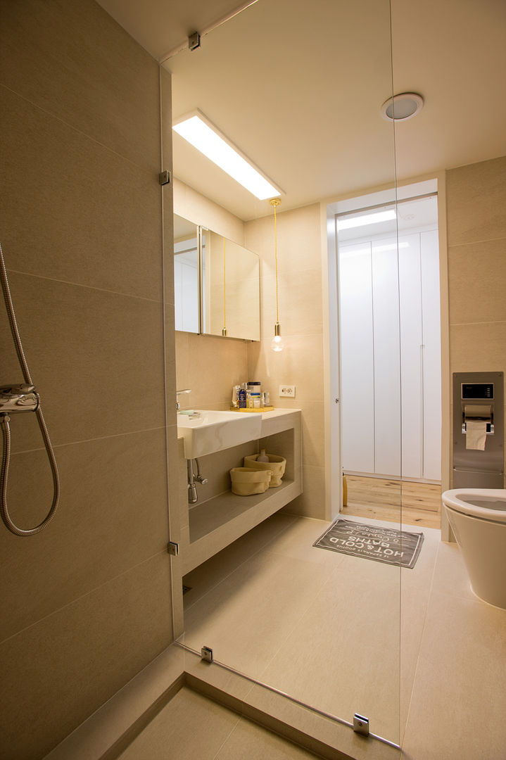 homify Bagno moderno