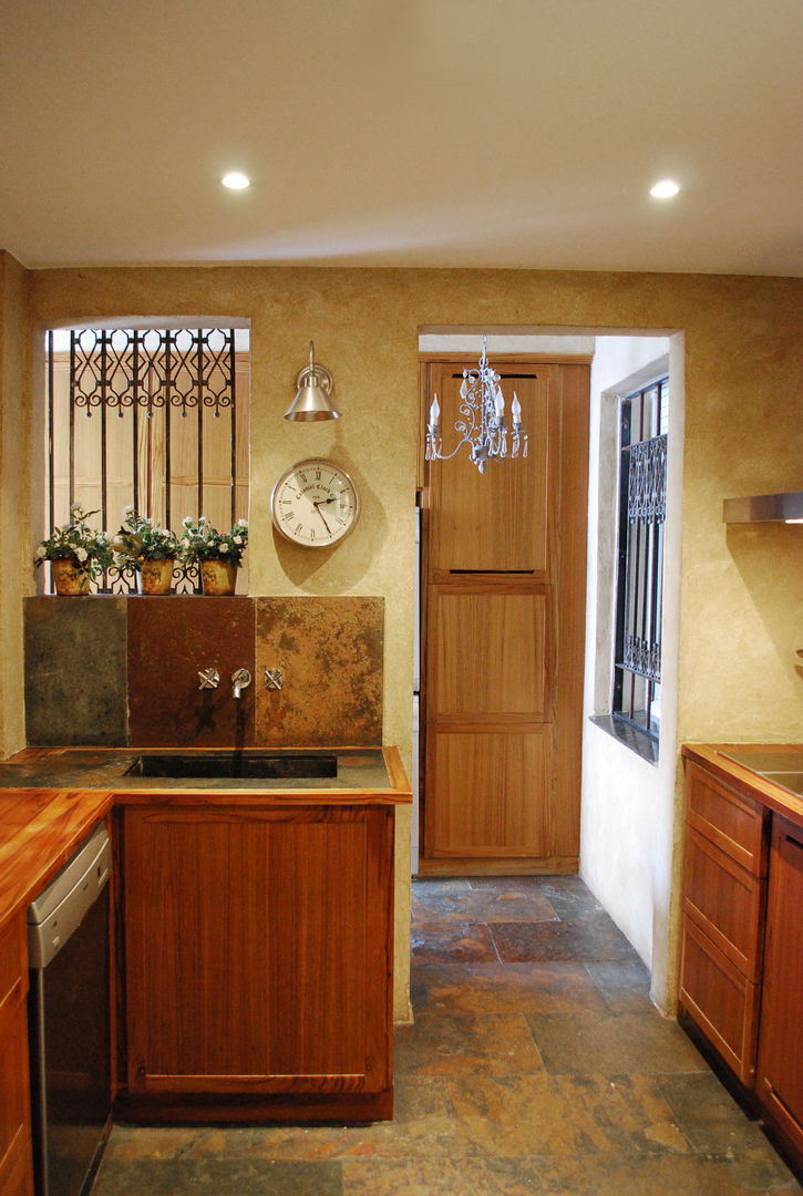 Piso de estilo industrial, Vicente Galve Studio Vicente Galve Studio Industrial style kitchen
