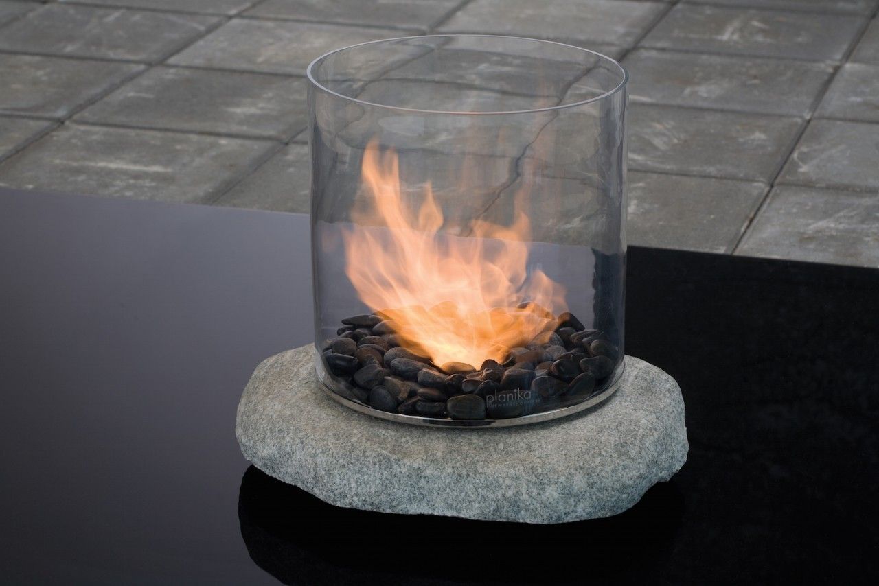 Stone Glass Biofire Urban Icon Livings de estilo moderno Chimeneas y accesorios