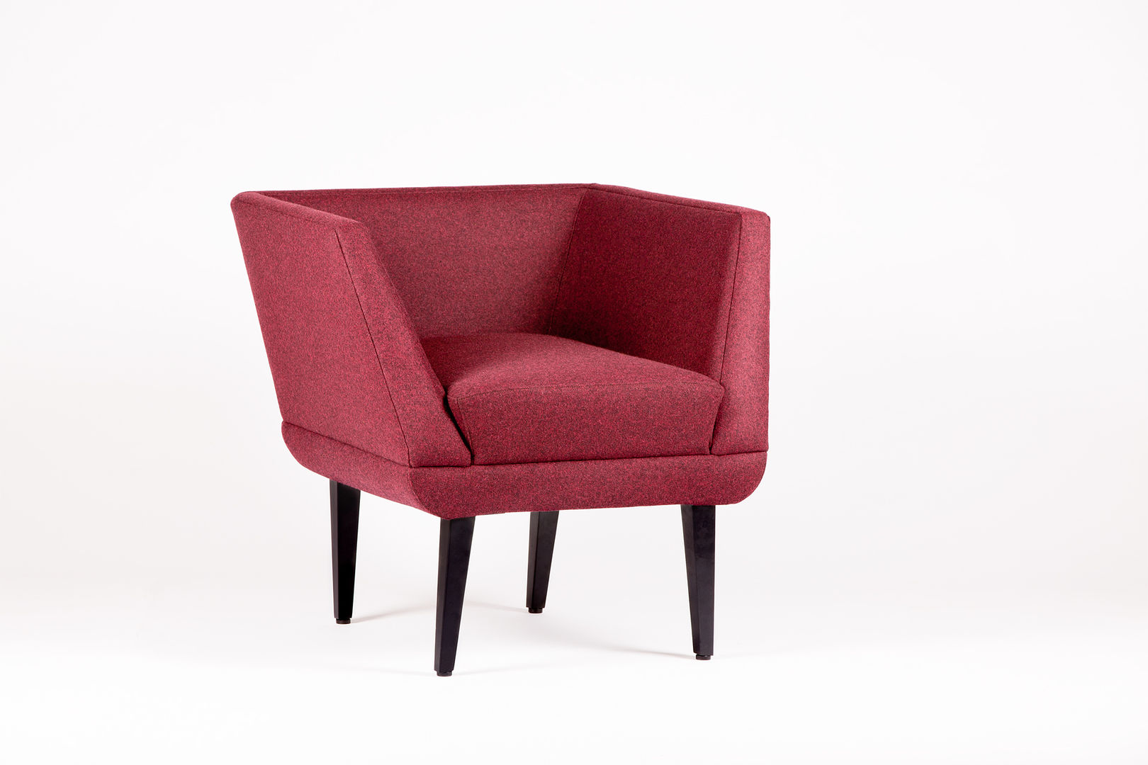 Nesta - Armchair Studio Lulo Salas de estar modernas Sofás e divãs