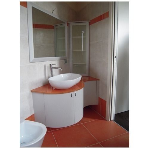 Mobile bagno sagomato curvato, CORDEL s.r.l. CORDEL s.r.l. Phòng tắm phong cách hiện đại