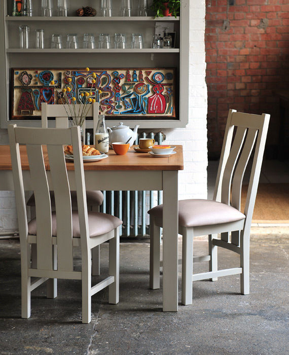 Lundy Stone Grey Extending Dining Table 140cm -180cm The Cotswold Company ห้องทานข้าว โต๊ะ