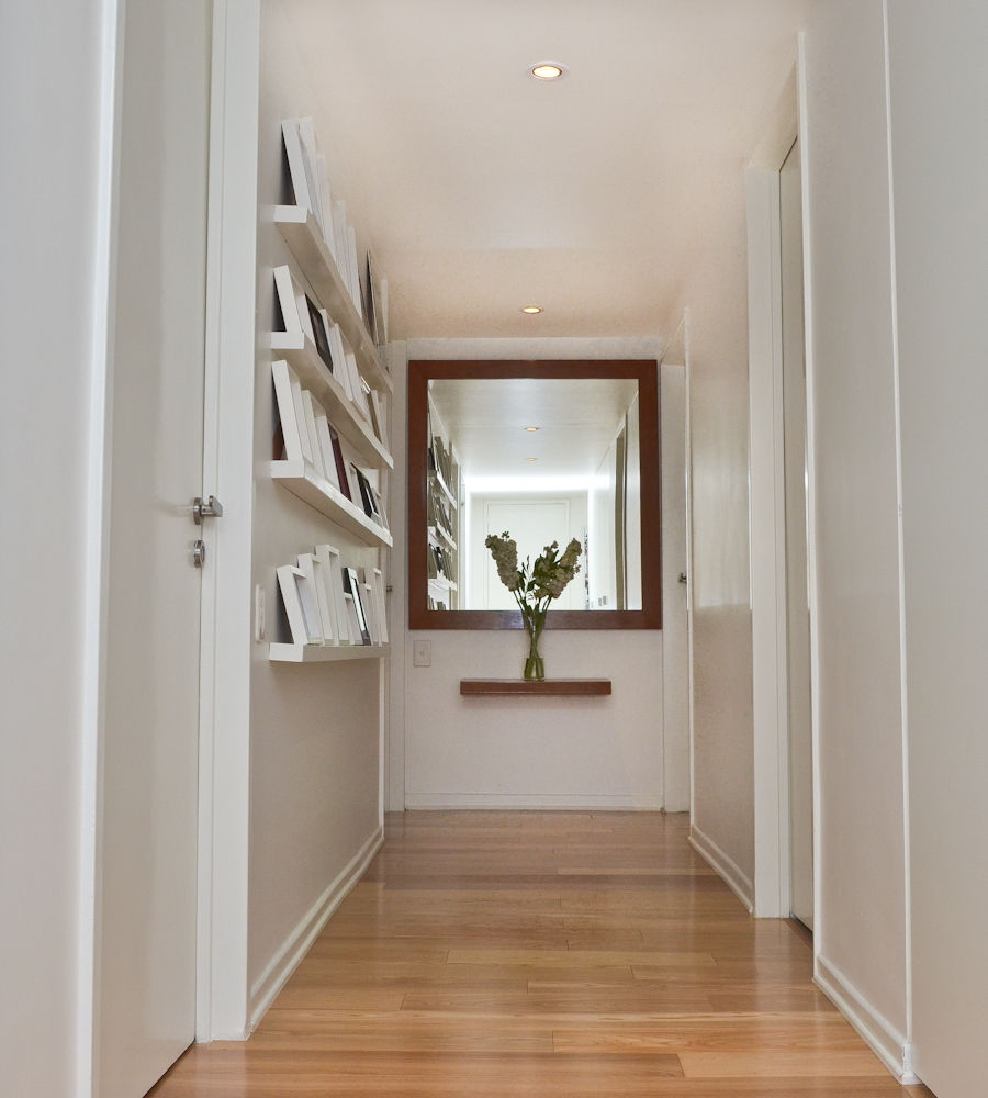 Piso en Palermo I, GUTMAN+LEHRER ARQUITECTAS GUTMAN+LEHRER ARQUITECTAS Modern Corridor, Hallway and Staircase