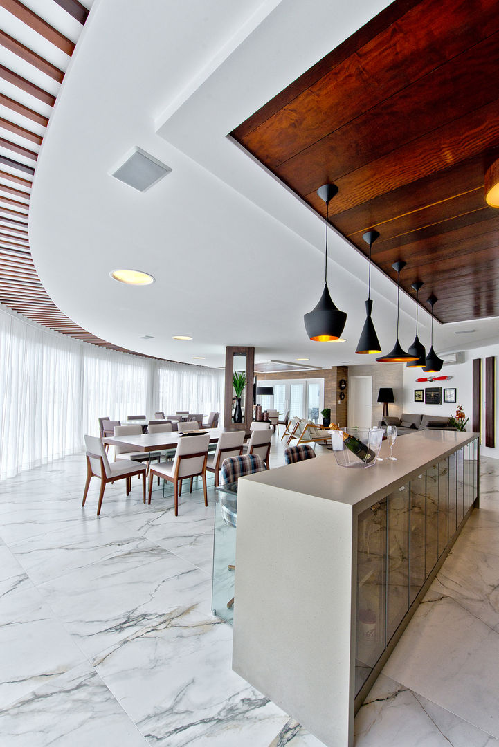 Cobertura de luxo, Espaço do Traço arquitetura Espaço do Traço arquitetura Modern dining room