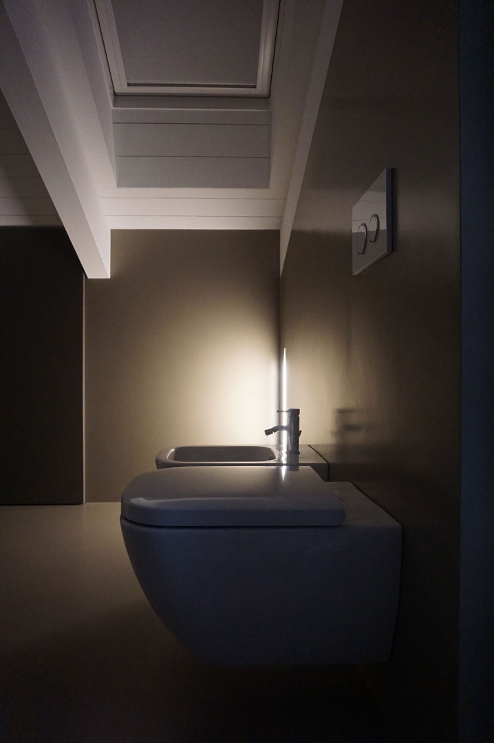 BCHouse_Villa privata, Plus Concept Studio Plus Concept Studio Minimalist bathroom Lighting