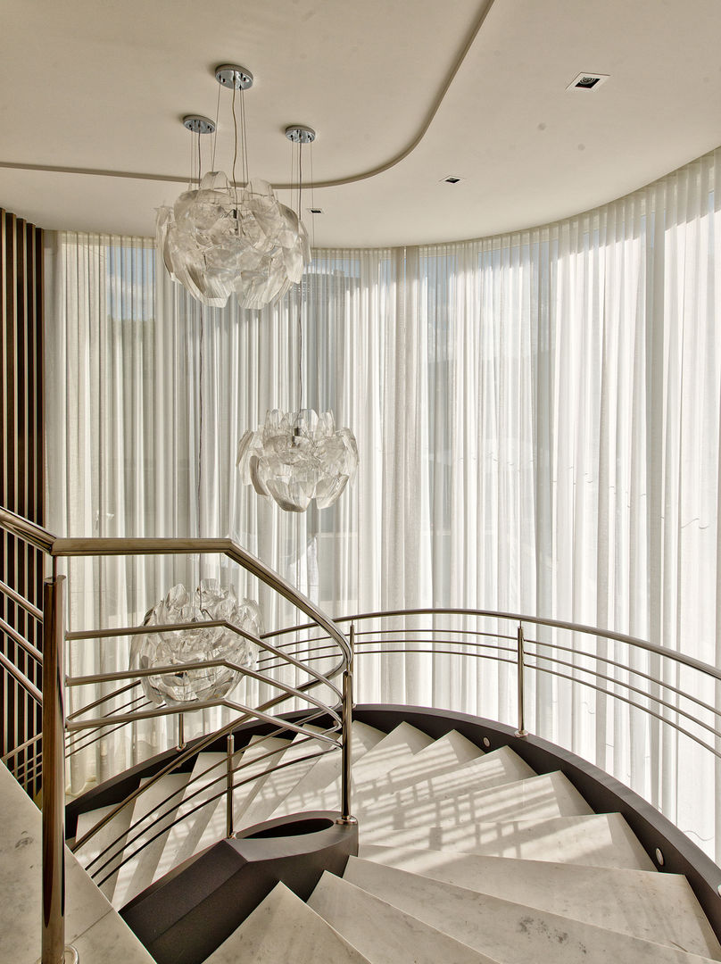 Cobertura de luxo, Espaço do Traço arquitetura Espaço do Traço arquitetura Escaleras