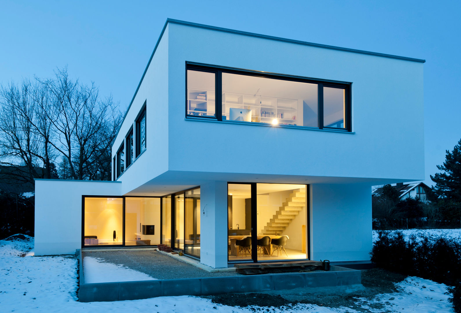 einfamilienhaus am wörthsee , gramming rosenmüller architekten gramming rosenmüller architekten モダンな 家