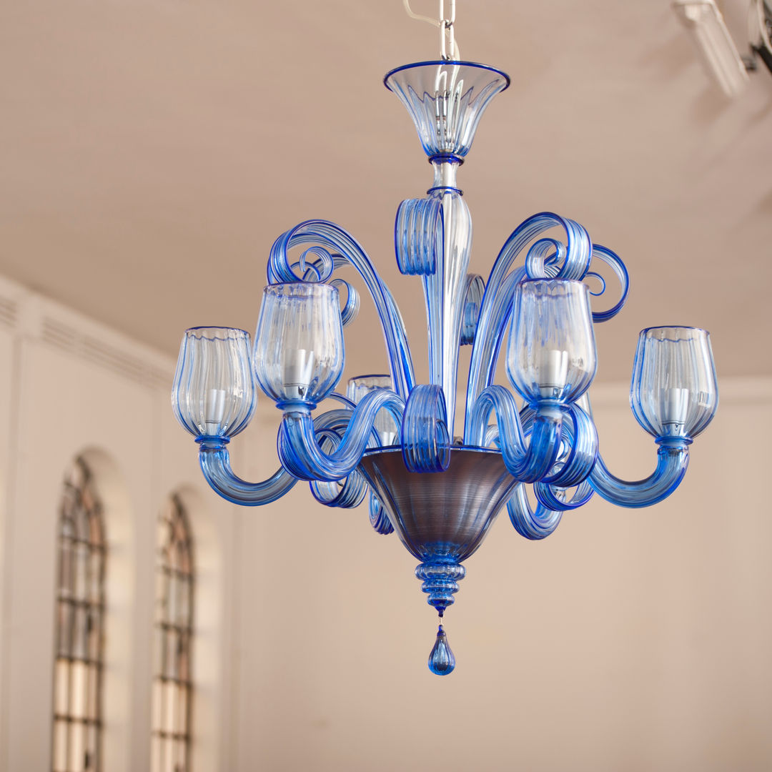 CELSI - Modern clear blue chandelier, YourMurano Lighting YourMurano Lighting 现代客厅設計點子、靈感 & 圖片 玻璃 照明