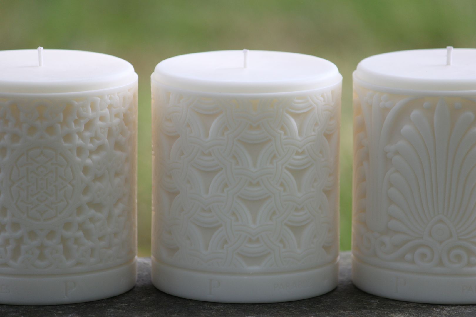Luxury Middle Eastern, Moorish, Asian rapeseed wax candles Parable Designs Ltd Casas asiáticas Accesorios y decoración