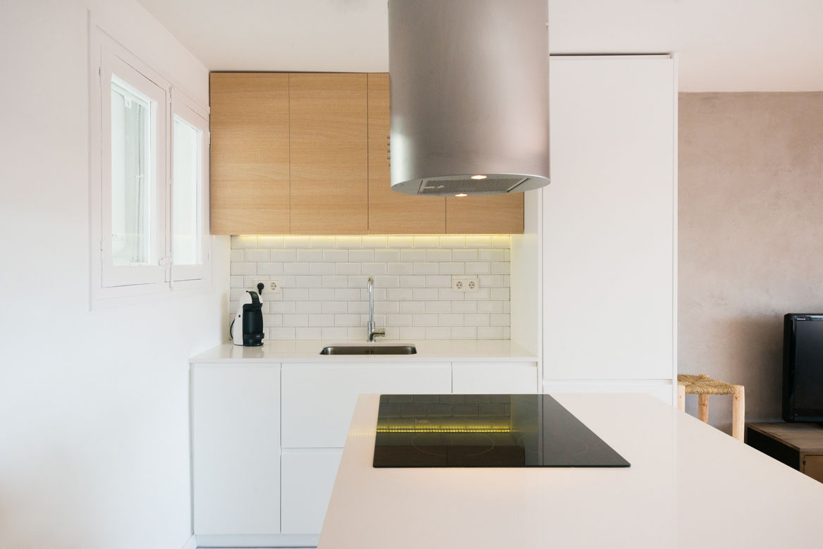 cocina LF24 Arquitectura Interiorismo Cocinas de estilo moderno