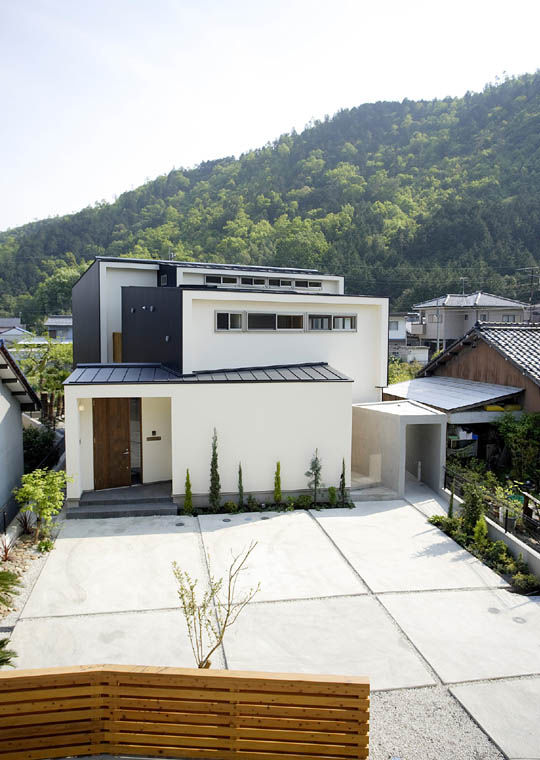 岩崎の家 祐成大秀建築設計事務所 二世帯住宅