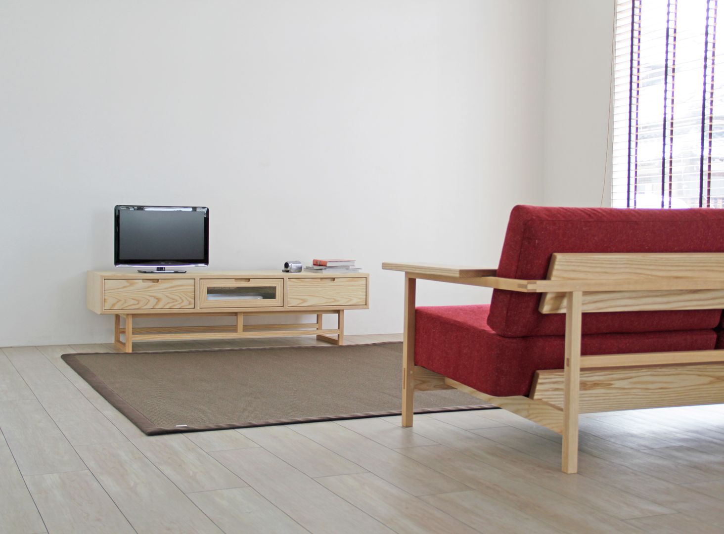 salviaシリーズ, ムラサワデザイン MURASAWADESIGN ムラサワデザイン MURASAWADESIGN Modern living room Wood Wood effect TV stands & cabinets
