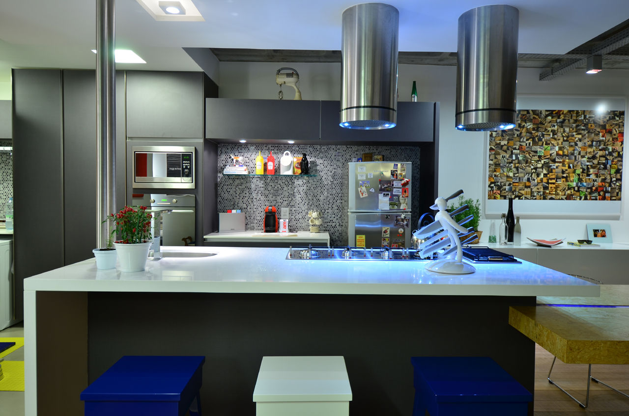 APARTAMENTO LOFT, HECHER YLLANA ARQUITETOS HECHER YLLANA ARQUITETOS Industrial style kitchen