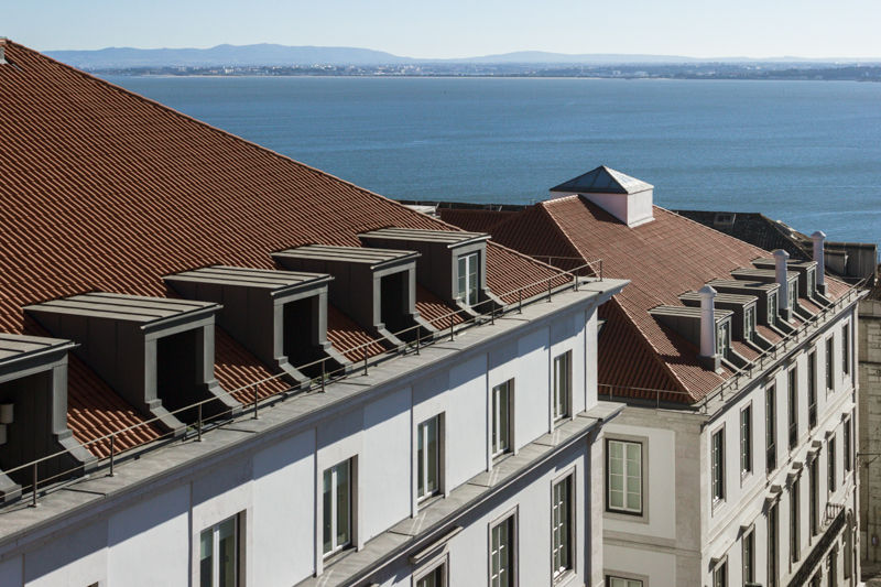 PAÇO DO DUQUE BUILDINGS LISBON, OPERA I DESIGN MATTERS OPERA I DESIGN MATTERS Classic style houses