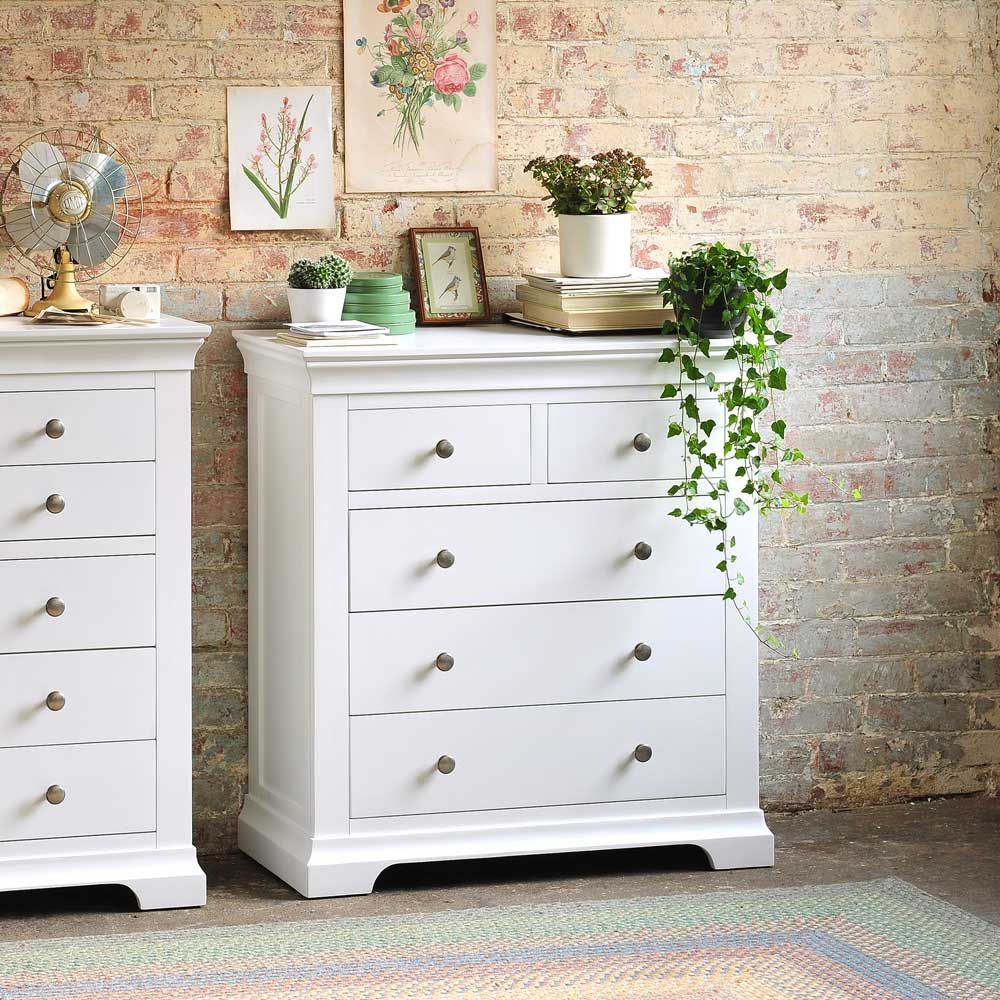 Chantilly White Bedroom Furniture The Cotswold Company 컨트리스타일 침실 우드 우드 그레인
