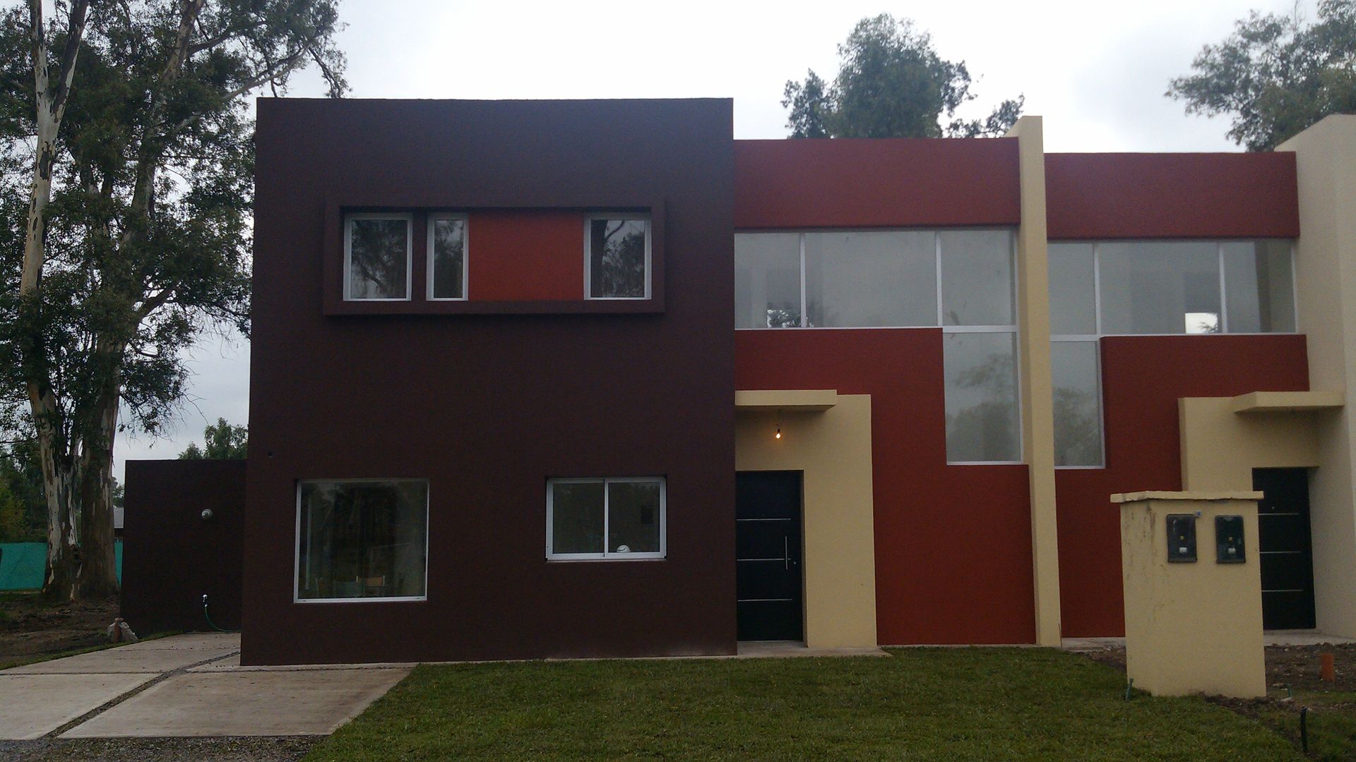 Housing Barrio Cerrado, Grupo PZ Grupo PZ Nowoczesne domy