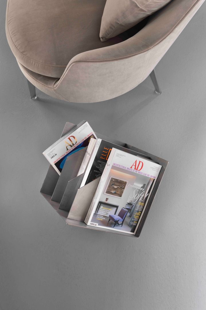 MOTIO: IL PORTARIVISTE ROCK N'ROLL, Siderio Siderio Modern living room Storage