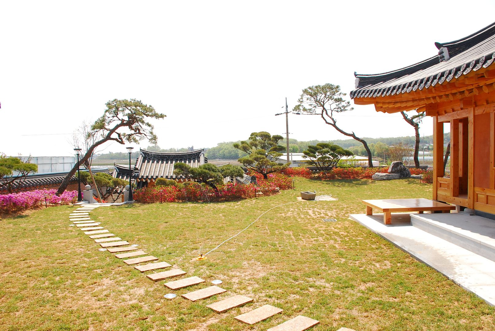 장흥리 한옥마을 내 주택, 금송건축 금송건축 Garden