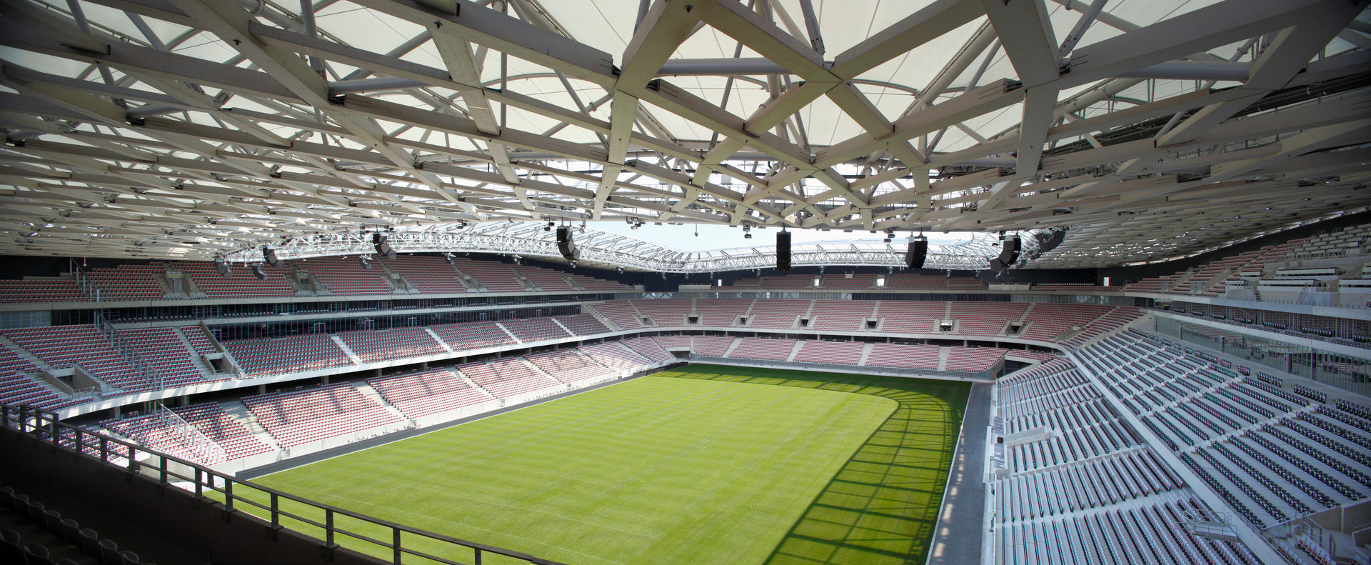 Stade Allianz Riviera, Wilmotte & Associés Wilmotte & Associés مساحات تجارية ستاد رياضي