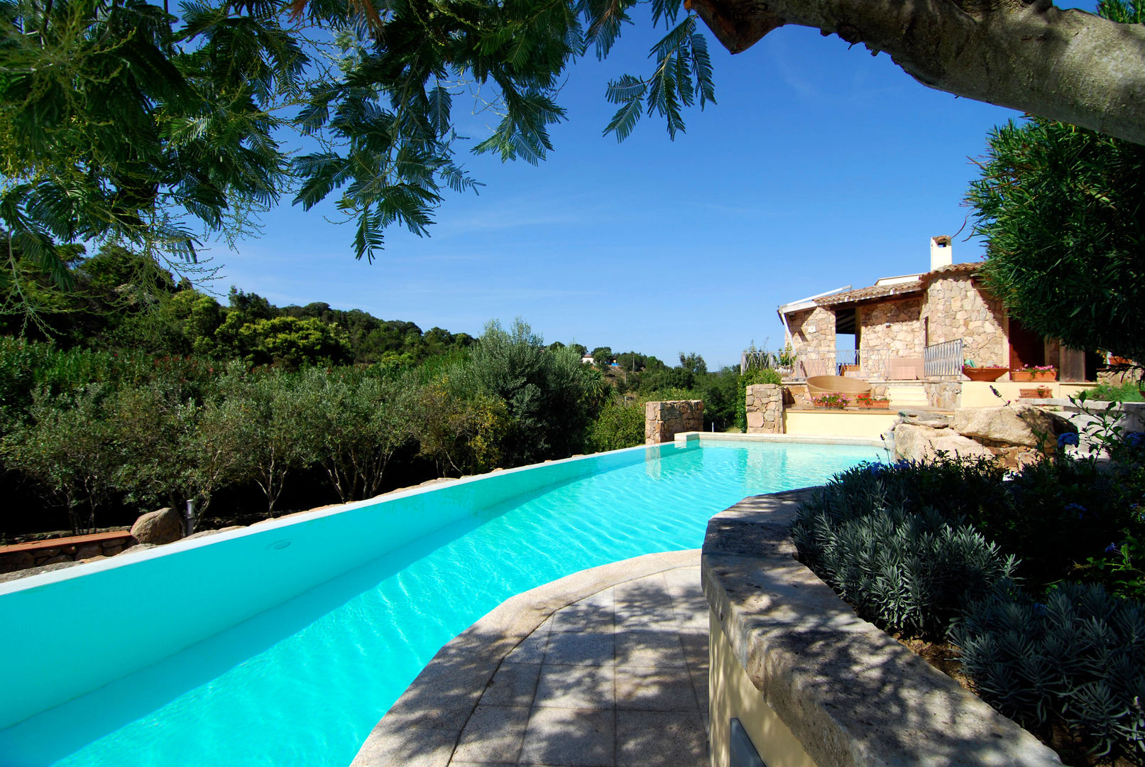 CASA W - COSTA SMERALDA, ARANXIU OFFICINA DI ARCHITETTURA ARANXIU OFFICINA DI ARCHITETTURA Pool