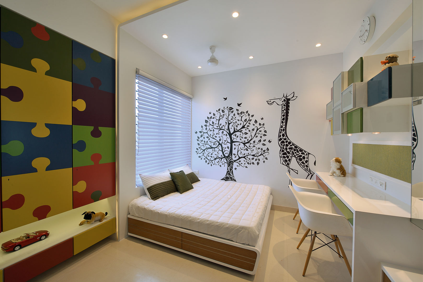 Tranquil House, Milind Pai - Architects & Interior Designers Milind Pai - Architects & Interior Designers Stanza dei bambini moderna