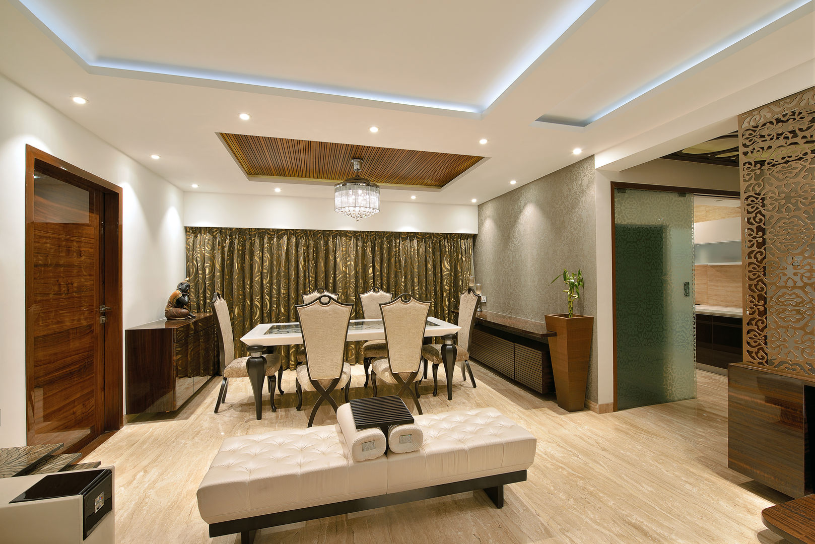 Residence at Khar, Milind Pai - Architects & Interior Designers Milind Pai - Architects & Interior Designers Modern dining room