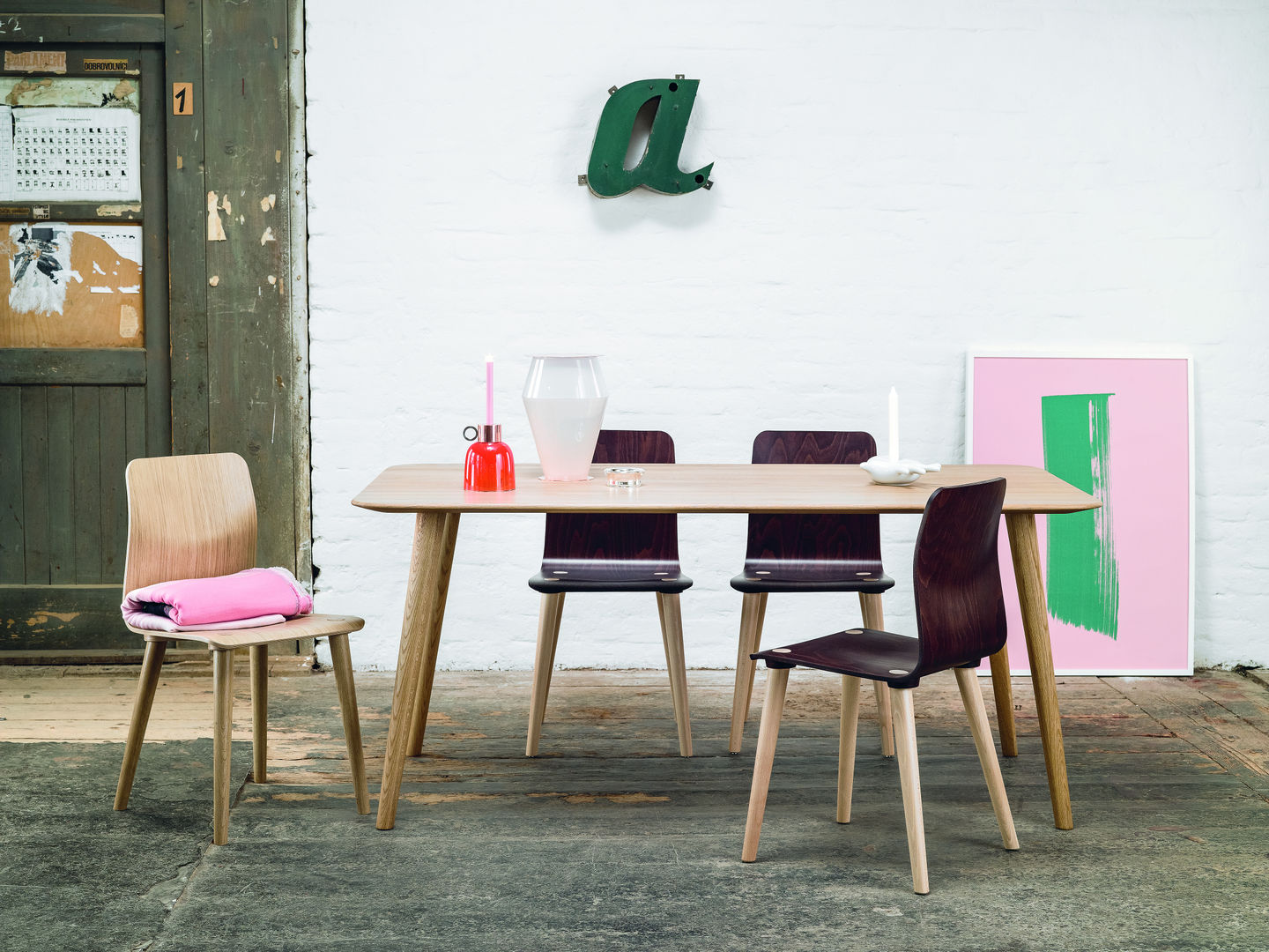 Stuhl & Tisch Malmö, TON TON Scandinavian style dining room Tables