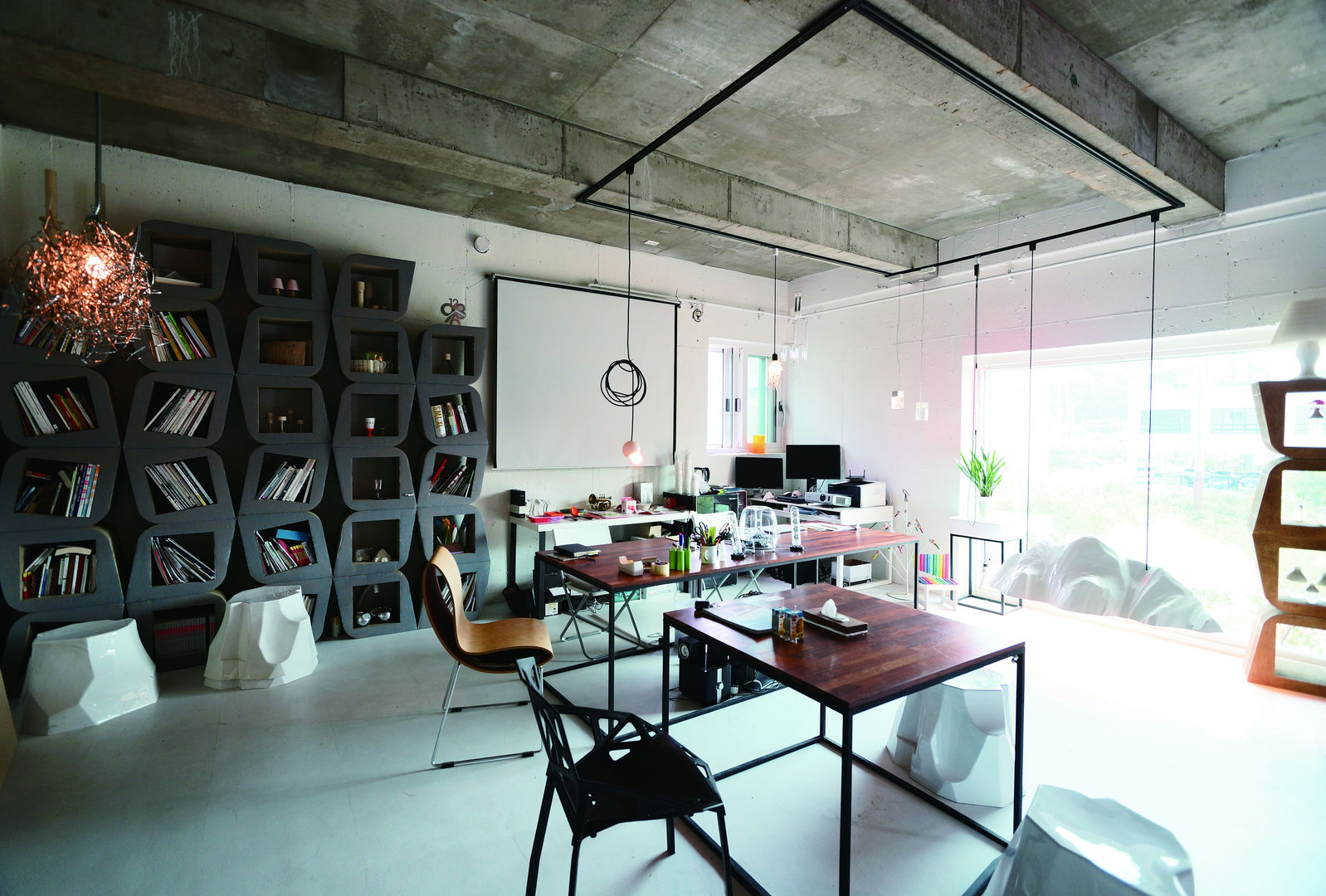 A4 HOUSE, second amie second amie Casas de estilo moderno