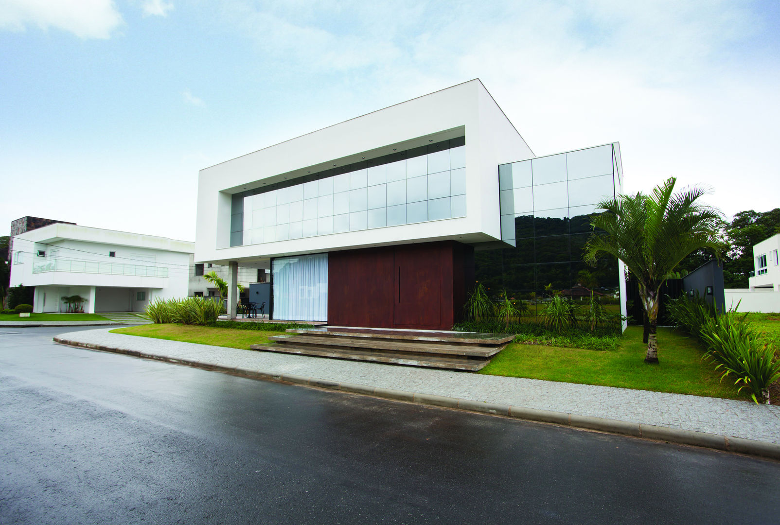 ZAAV-Casa-Interiores-1233, ZAAV Arquitetura ZAAV Arquitetura Сад