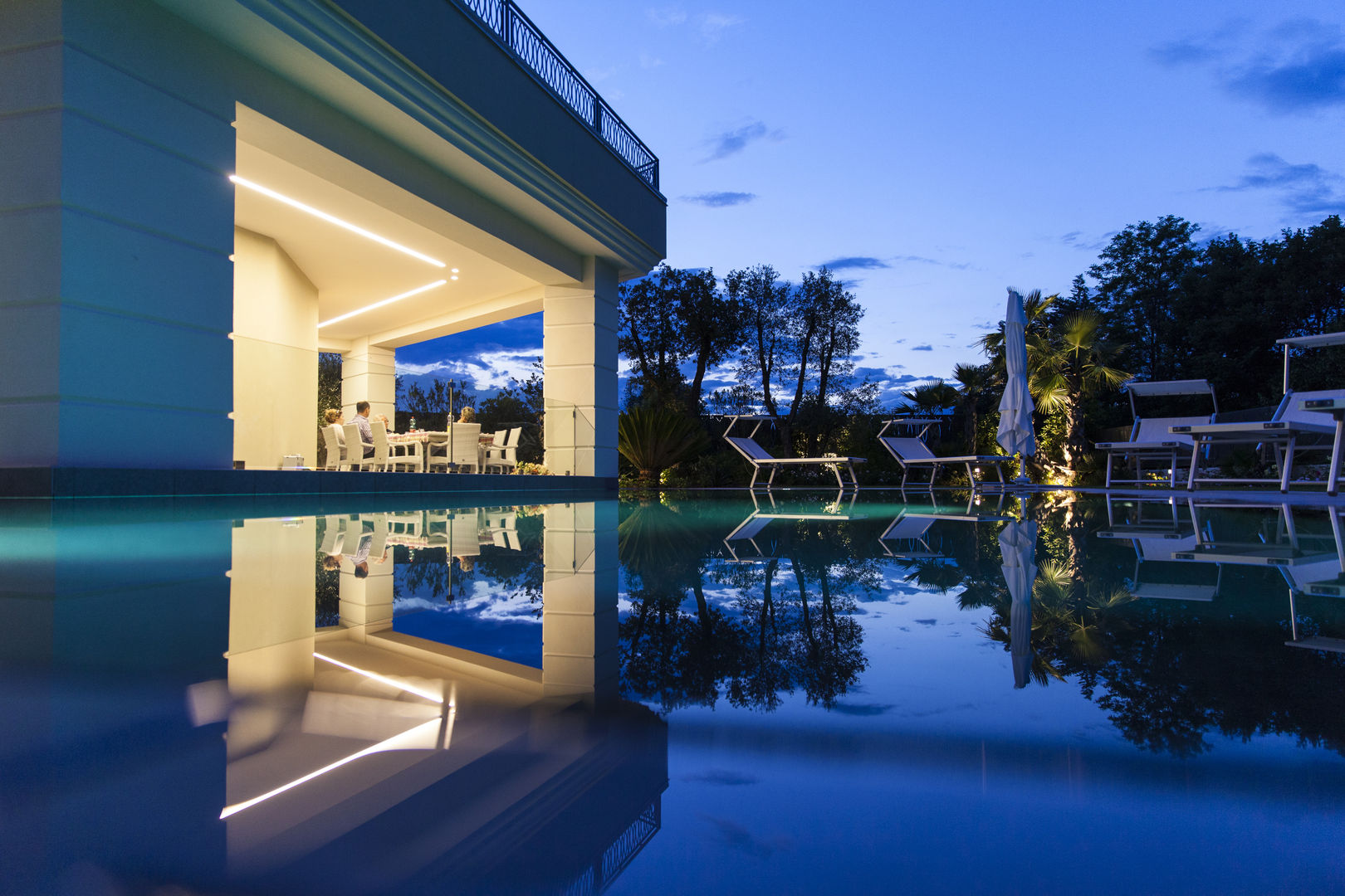 Illuminazione residenziale sul Lago di Garda, PLATEK PLATEK Pool