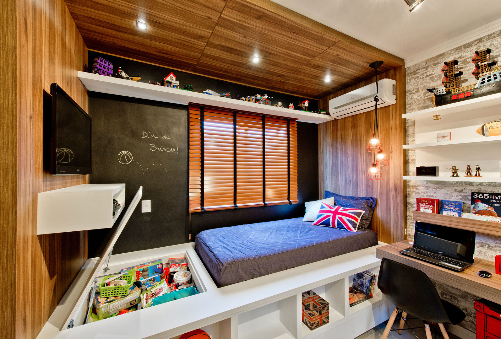 Estilo industrial para quarto de menino, Espaço do Traço arquitetura Espaço do Traço arquitetura Dormitorios infantiles de estilo industrial