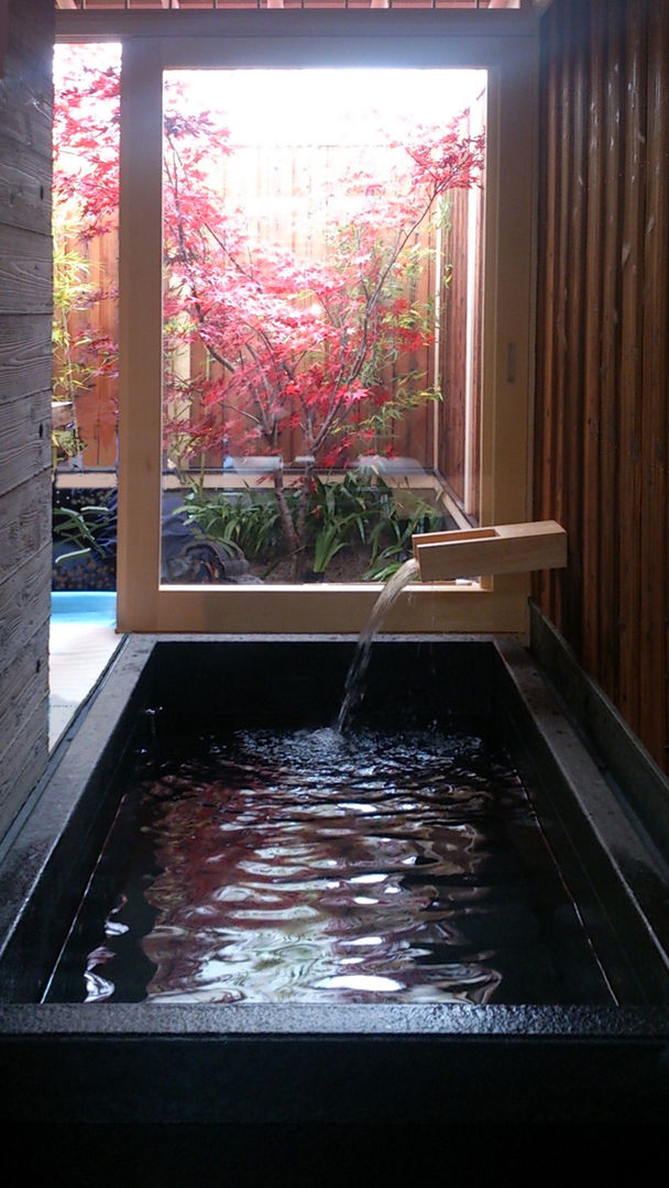 現代に息づく京都の町家, 一級建築士事務所 (有)ＢＯＦアーキテクツ 一級建築士事務所 (有)ＢＯＦアーキテクツ 아시아스타일 욕실