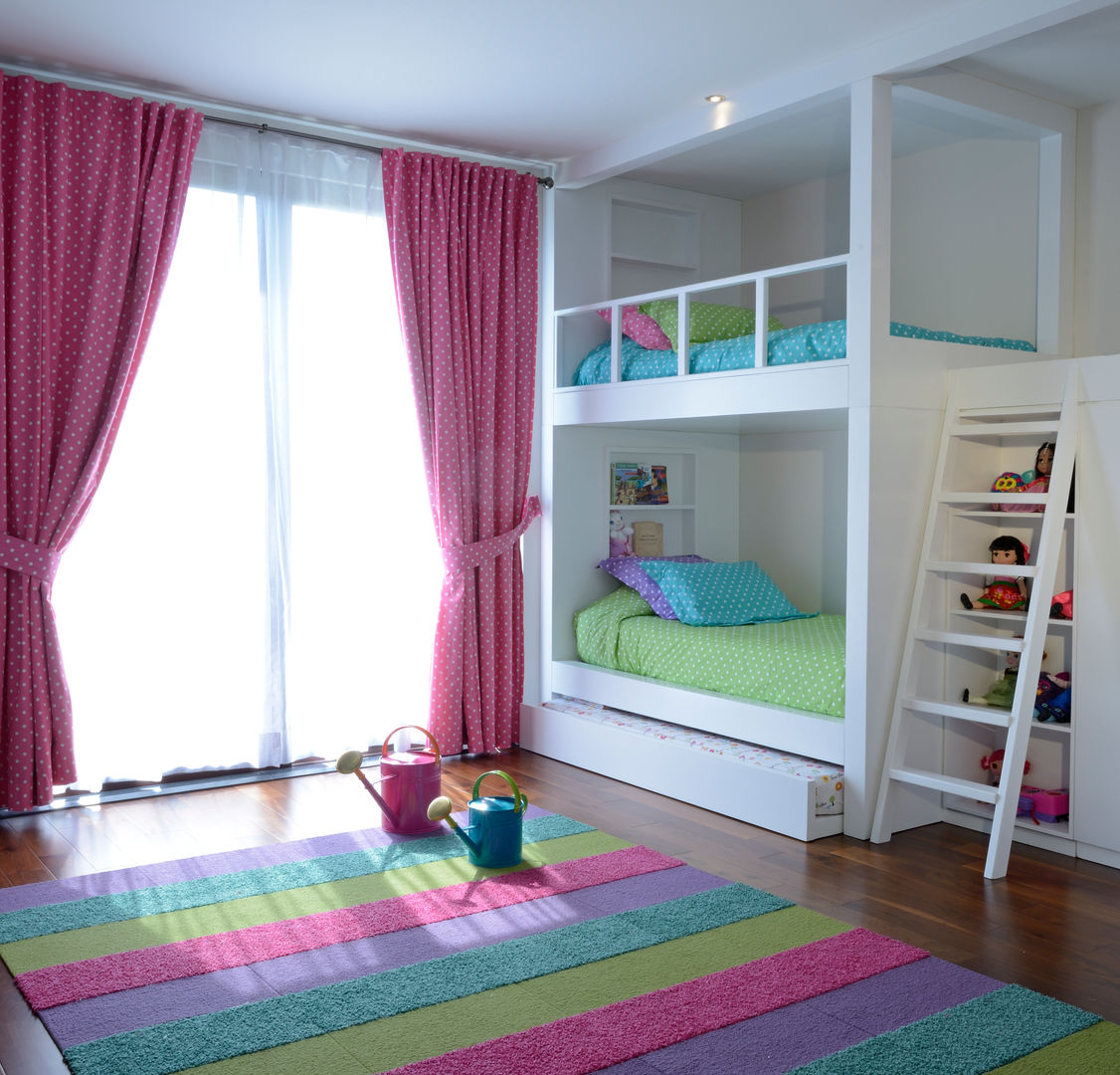 Recamara Infantil casa GL homify Dormitorios infantiles de estilo moderno Madera Acabado en madera