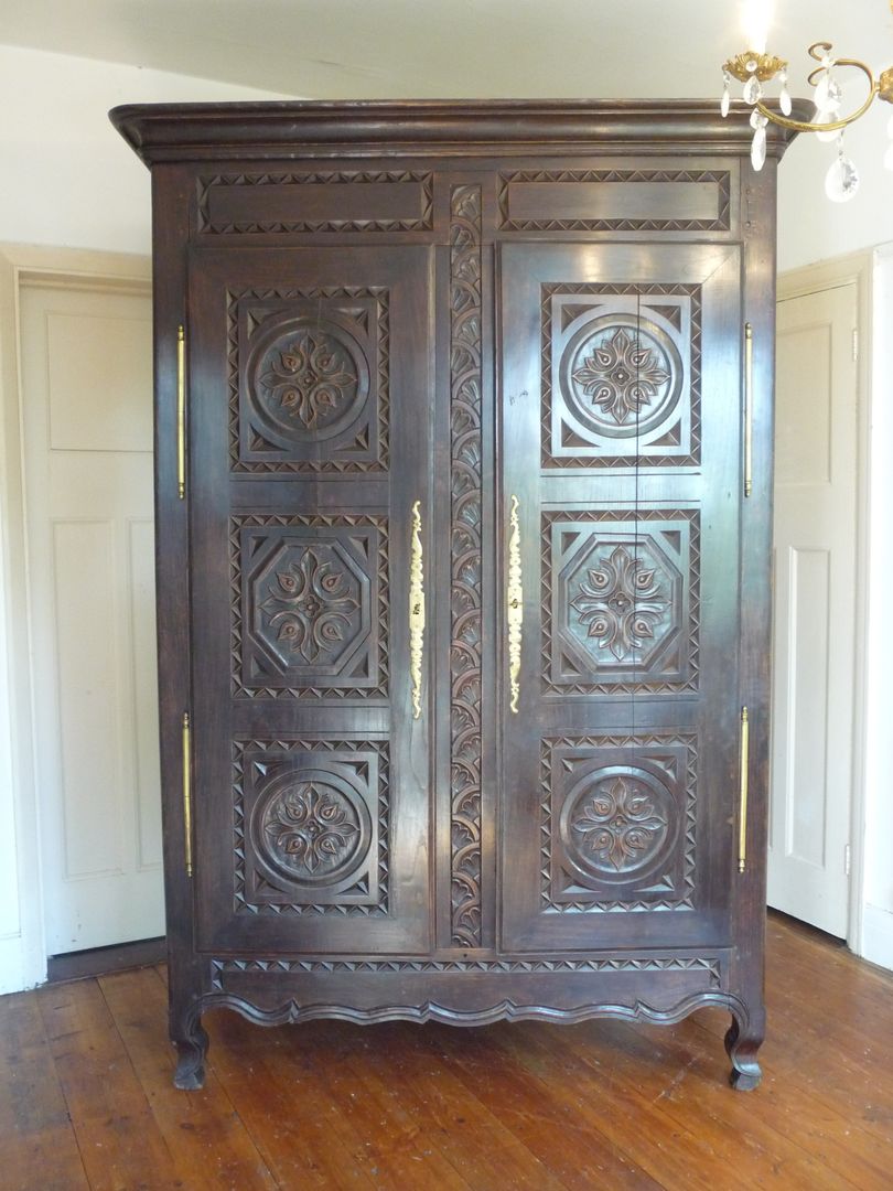 Large Carved Oak Antique French Armoire homify Classic style bedroom Wardrobes & closets
