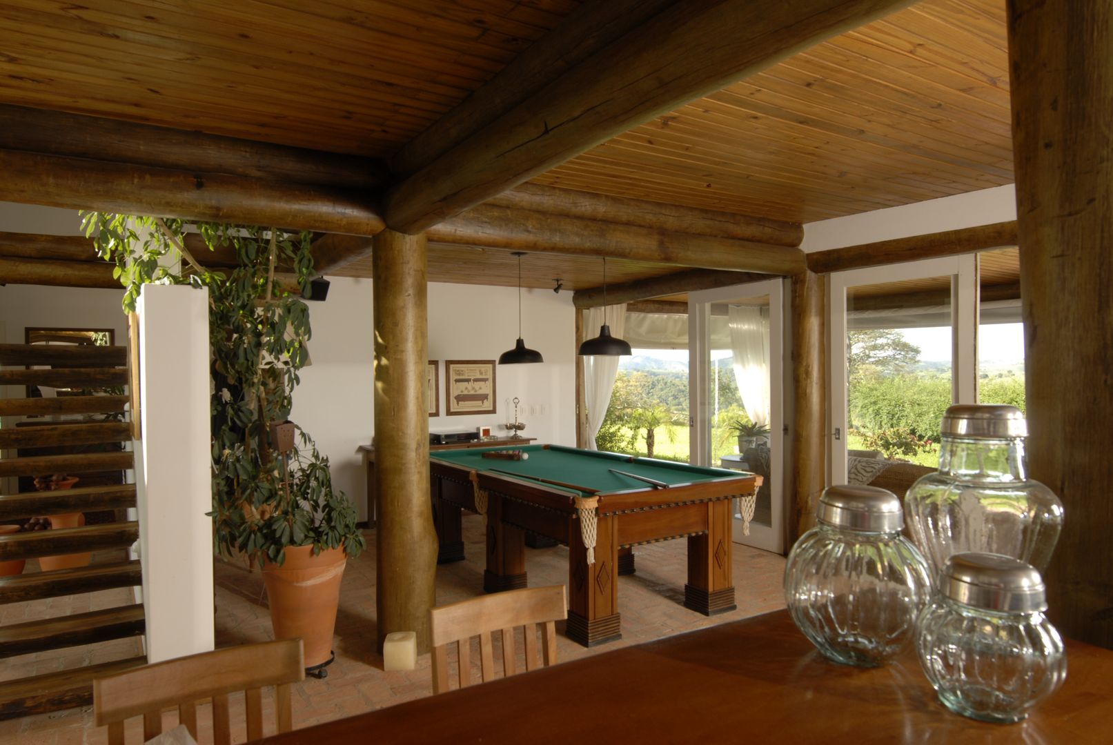 Casa de campo - Cunha - São Paulo - Brasil, Carmen Saraiva Arquitetura Carmen Saraiva Arquitetura Rustic style living room