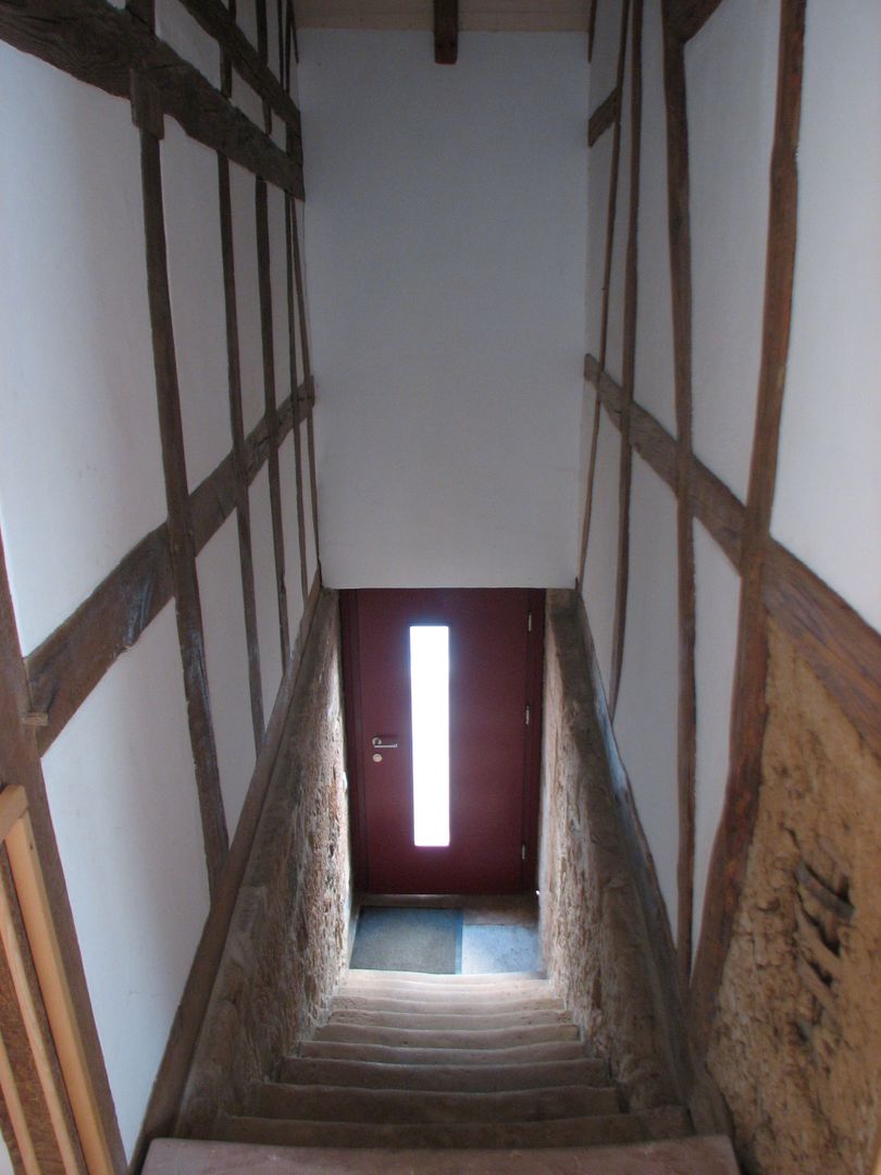Revitalisierung Haus Z. Marburg, kg5 architekten kg5 architekten Couloir, entrée, escaliers originaux