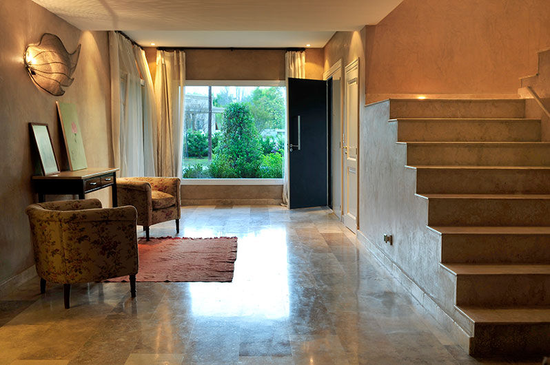 INTERIORES, JUNOR ARQUITECTOS JUNOR ARQUITECTOS Modern Corridor, Hallway and Staircase