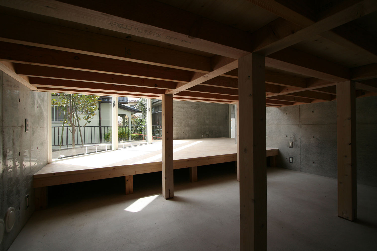 立体一室住居, STUDIO POH STUDIO POH Salle multimédia moderne