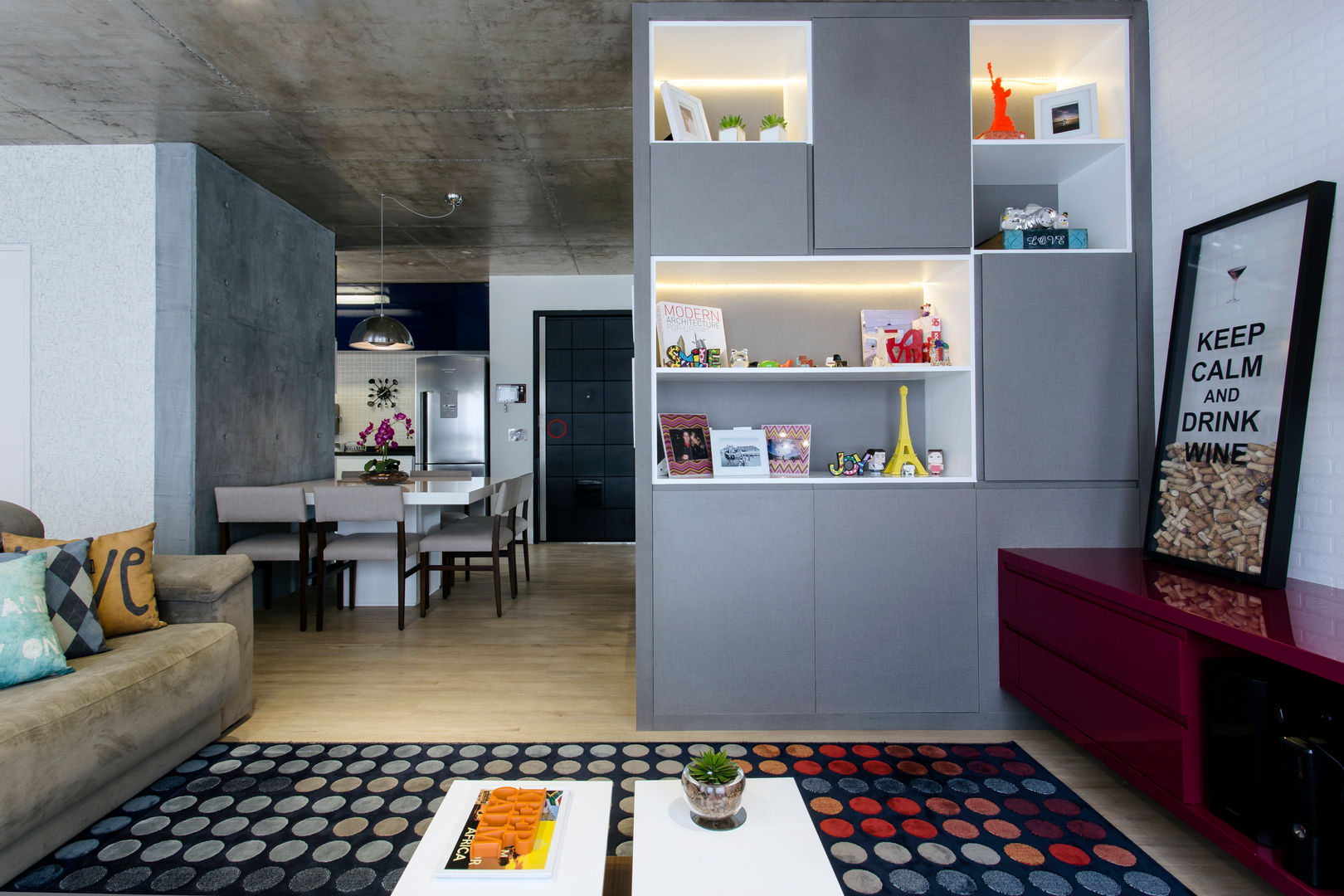 ARL, Adriana Pierantoni Arquitetura & Design Adriana Pierantoni Arquitetura & Design 모던스타일 거실