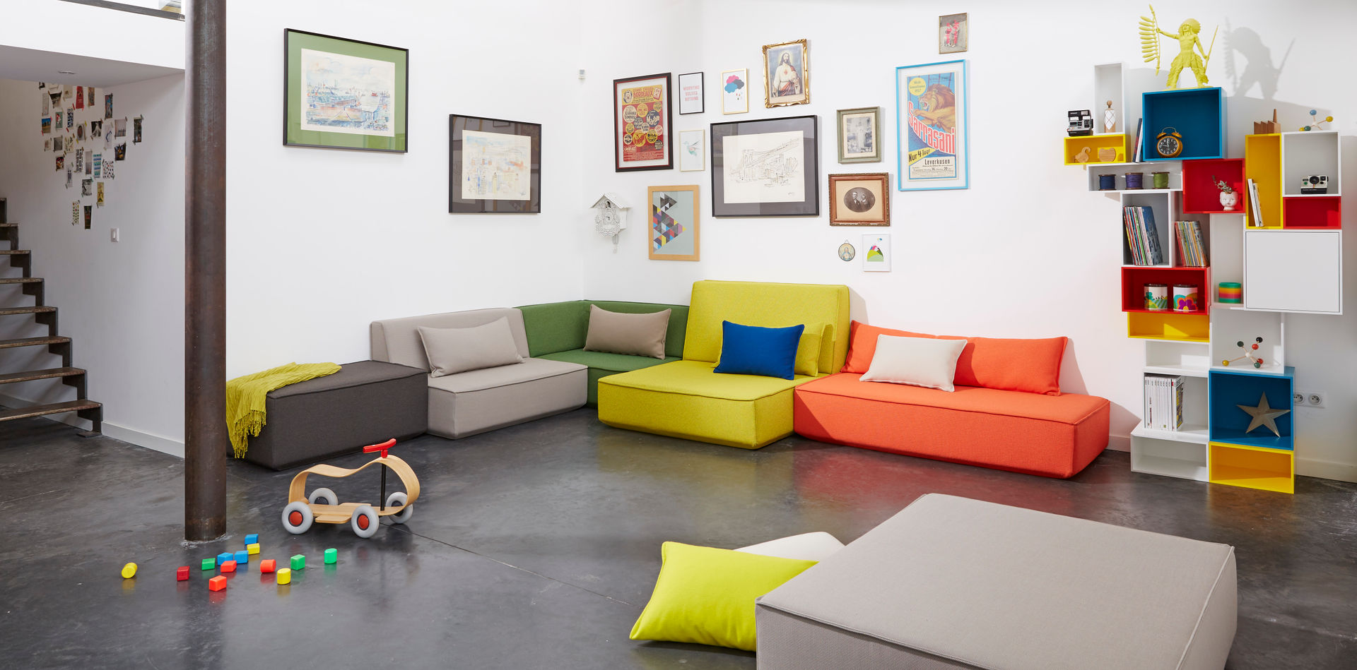 Sofas, Cubit- Bits For Living Cubit- Bits For Living Minimalist living room Sofas & armchairs
