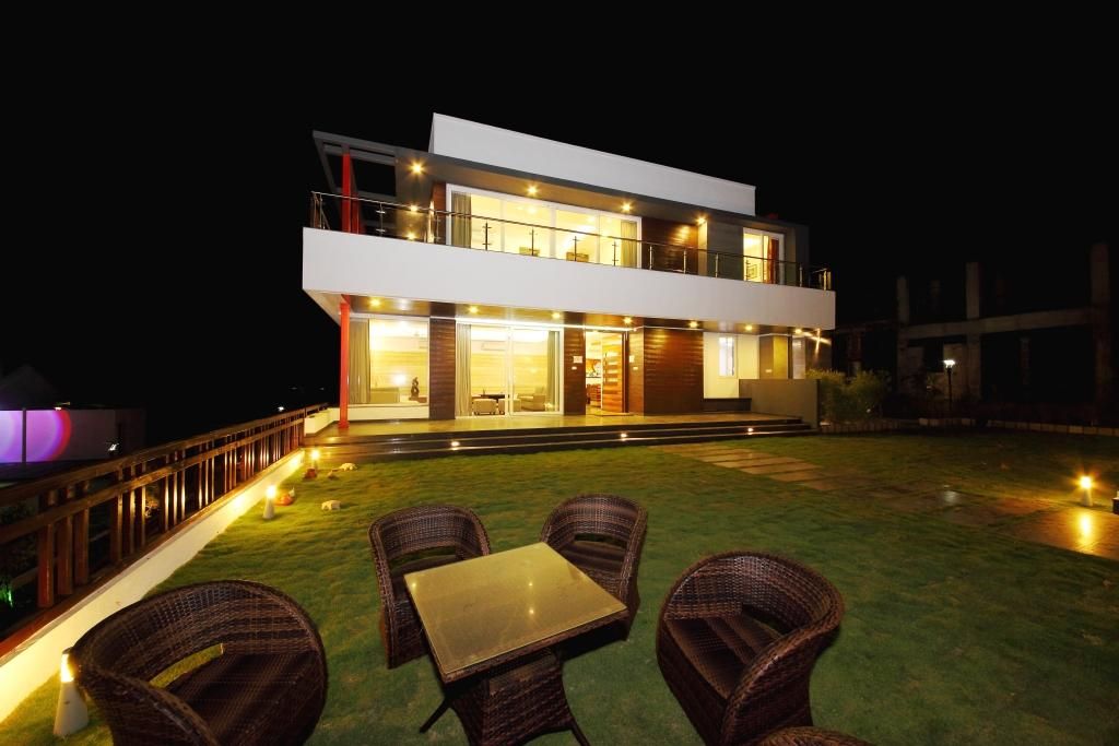 SKI Villa @ Aamby Valley, Lonavala, Pune, GreenLounge GreenLounge Case moderne