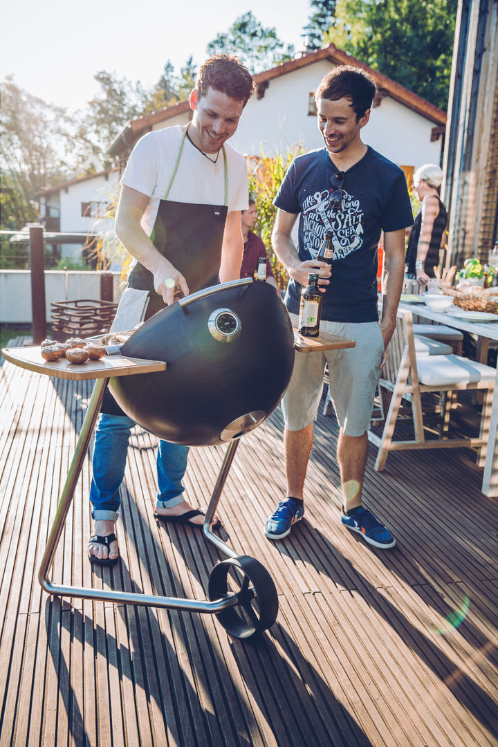 homify Jardins minimalistas Barbecues e grelhadores