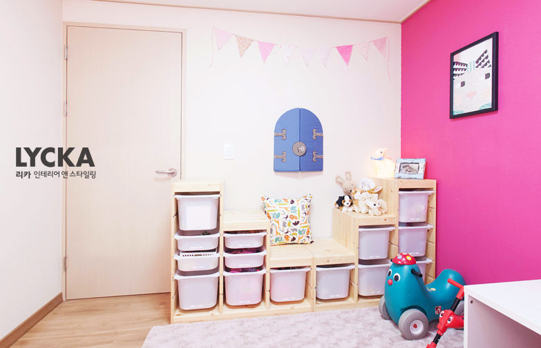비비드 컬러를 사용한 홈스타일링, LYCKA interior & styling LYCKA interior & styling Dormitorios infantiles de estilo escandinavo