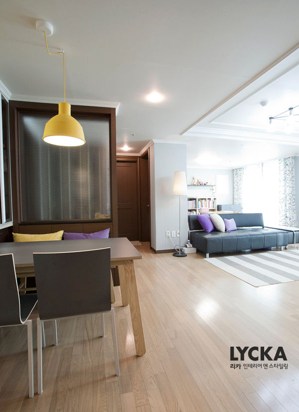 판교 아파트 홈드레싱, LYCKA interior & styling LYCKA interior & styling Їдальня