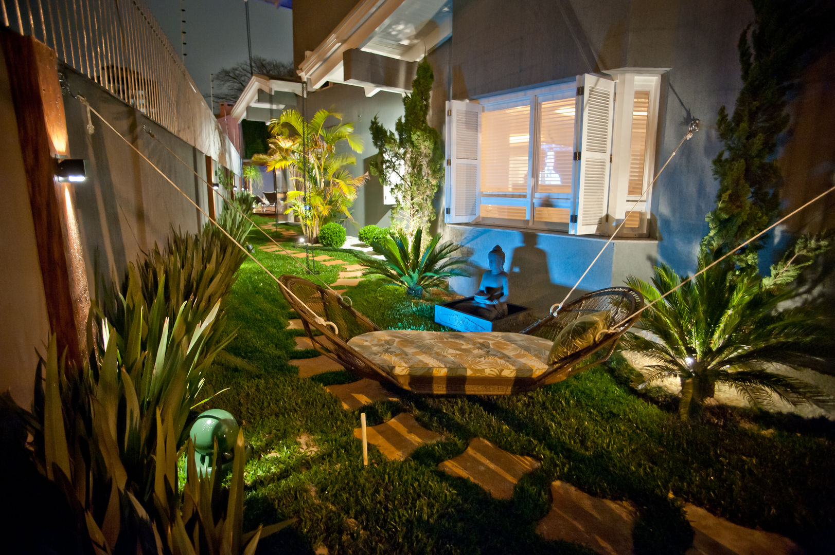 Ousado!, Paulinho Peres Group Paulinho Peres Group Modern garden