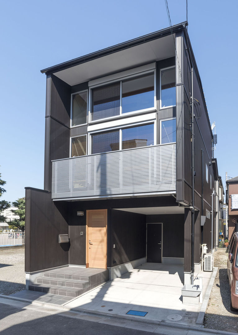 足立区の家, 岡本建築設計室 岡本建築設計室 Casas estilo moderno: ideas, arquitectura e imágenes