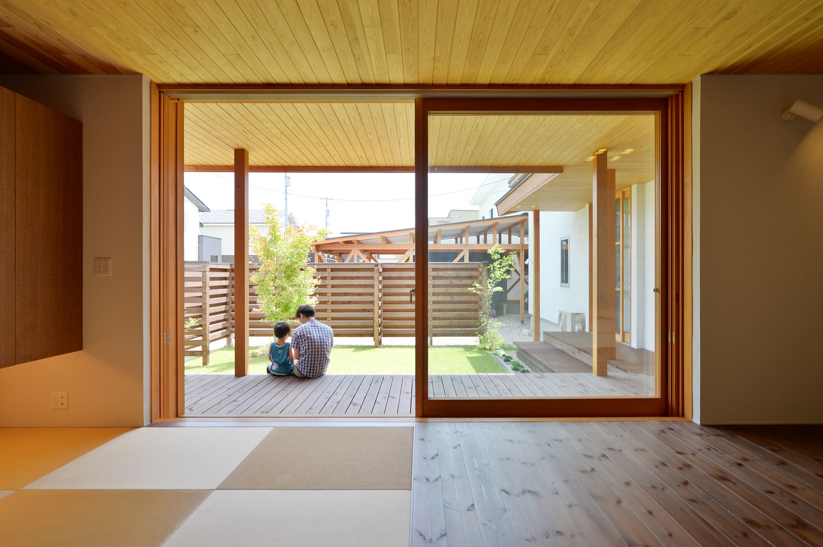 上新庄の家, haws建築設計事務所 haws建築設計事務所 Living room لکڑی Wood effect