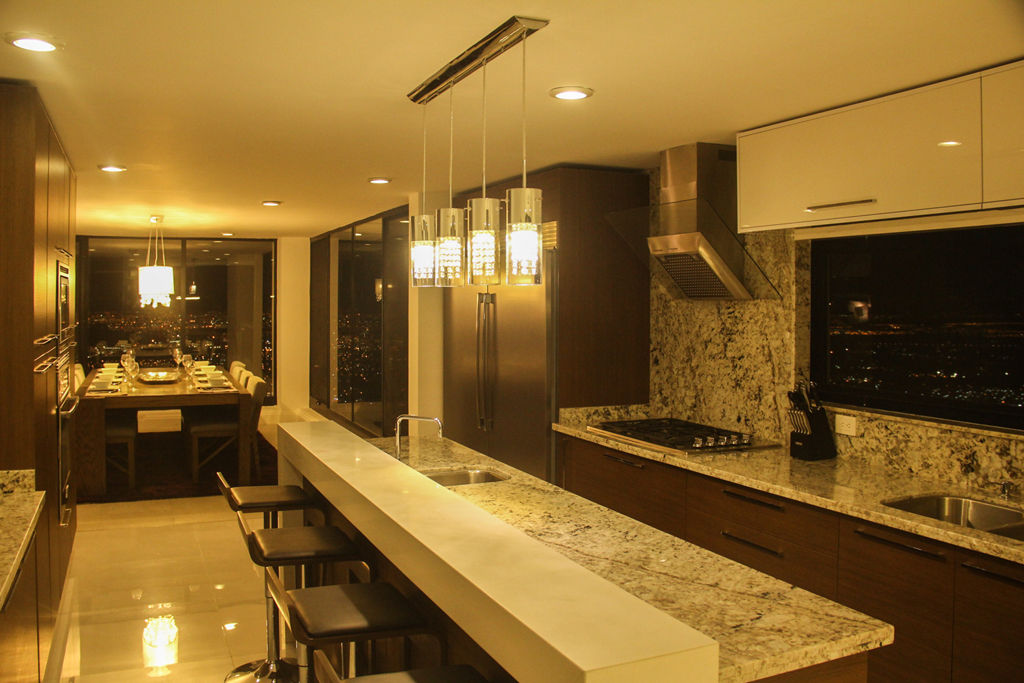 #cumbres369, aaestudio aaestudio Modern style kitchen Granite