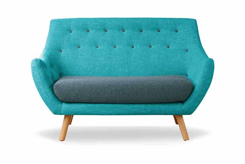 Finn Juhl Style Poet Sofa, Luxor Teal Two Tones homify Salas de estar escandinavas Sofás e divãs