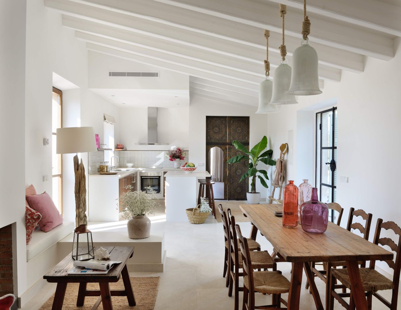 HOTEL CAL REIET – GUEST HOUSES, Bloomint design Bloomint design Salas de estilo mediterraneo